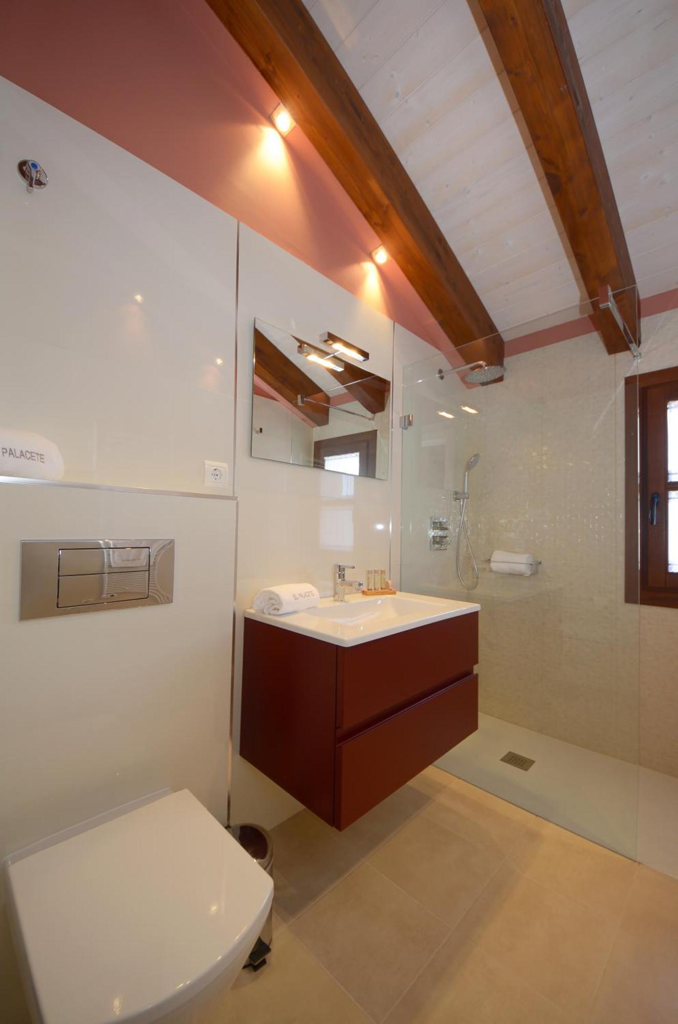 Apartamentos El Palacete De Aínsa Εξωτερικό φωτογραφία