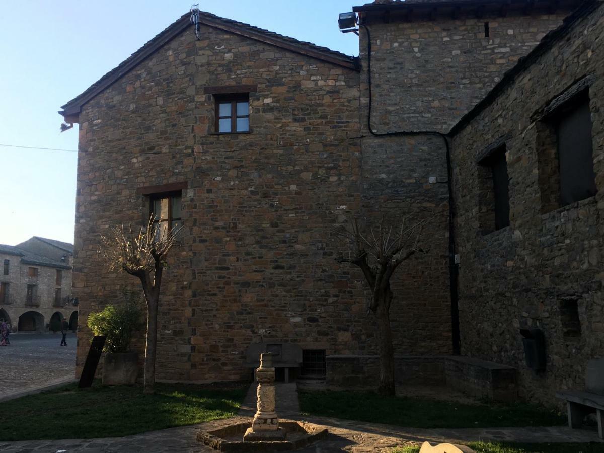 Apartamentos El Palacete De Aínsa Εξωτερικό φωτογραφία